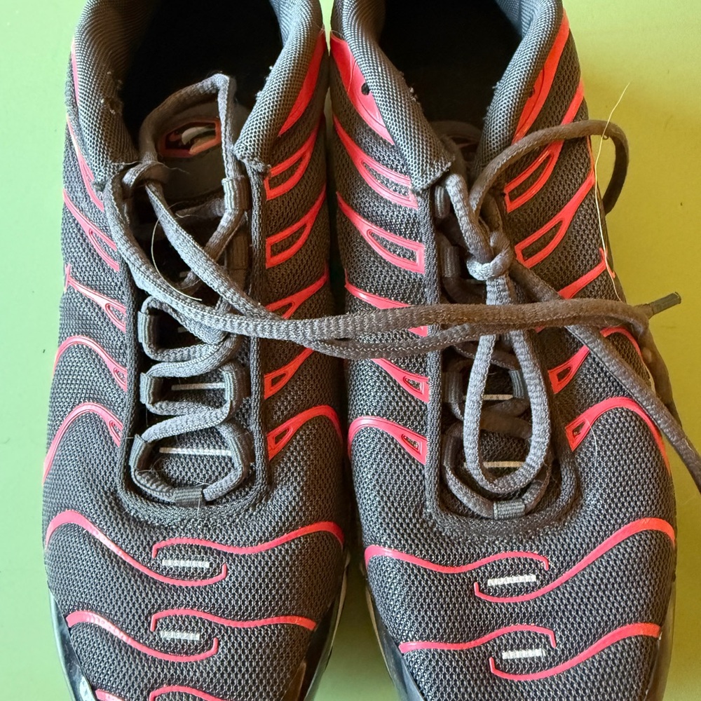 Nike Black Sneakers with Red Highlights